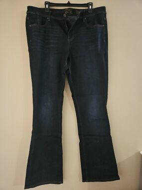 Buckle Black Women’s Bootcut Jeans